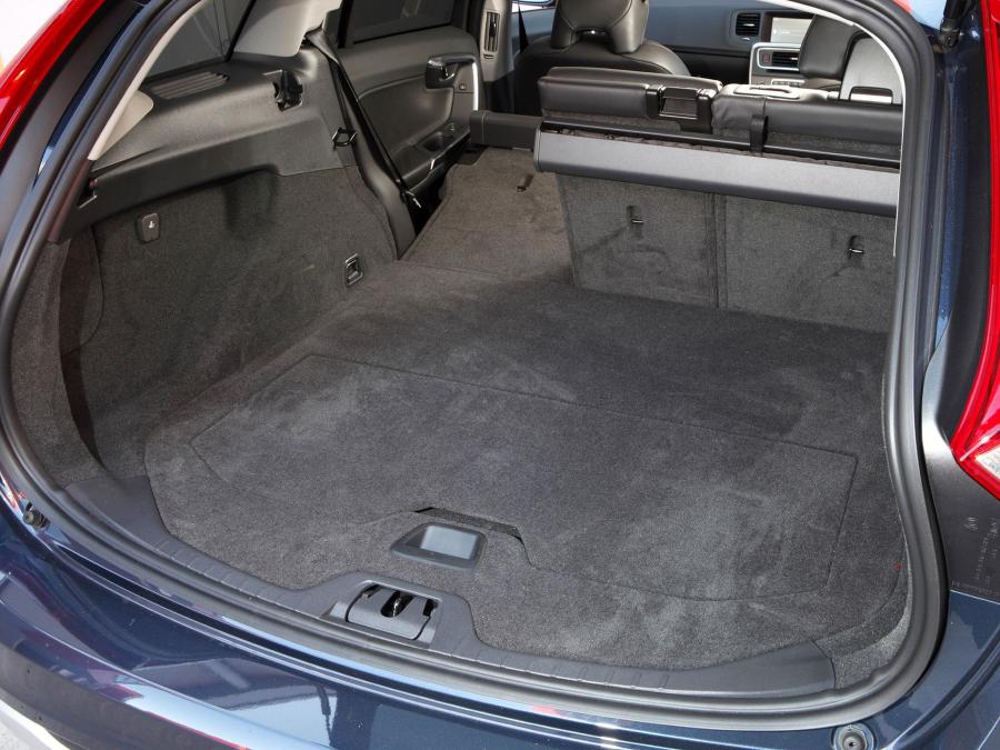  Volvo V60 D3 2011 года  (AU) (фото 7 из 11)